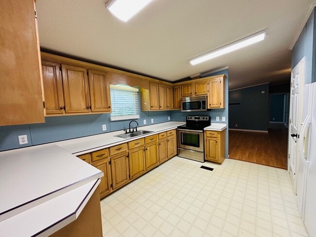 Building Photo - 4780 Prices Fork Rd