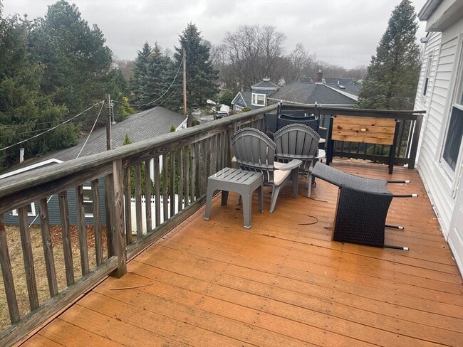 Building Photo - 37 Elliott St