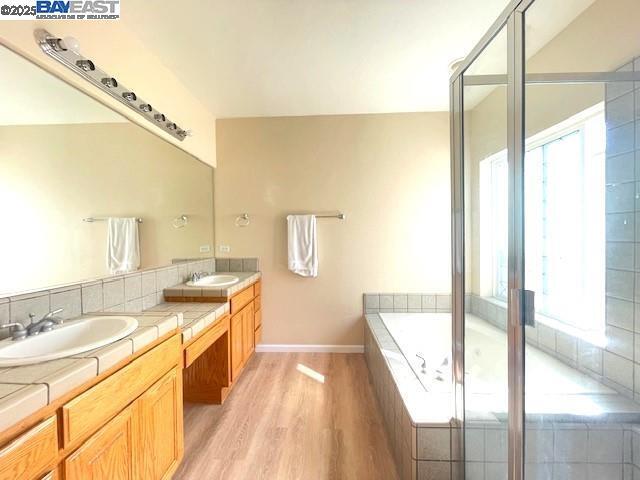 Building Photo - 2501 Crystal Way