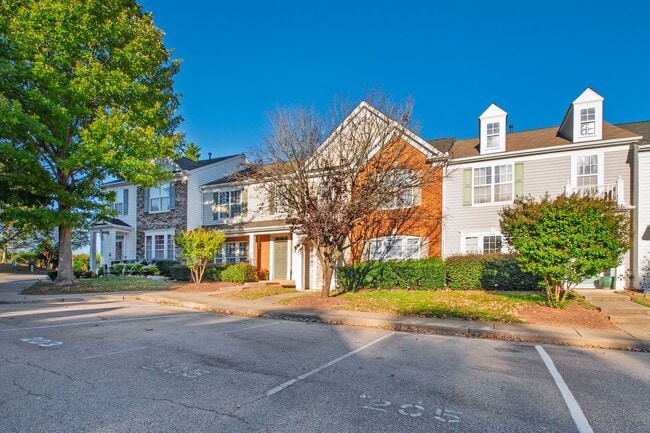 Building Photo - Prime Morrisville Location – Updated 3BR Townhome in Walnut Woods