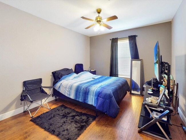 Building Photo - 2949 Langdon Ln S