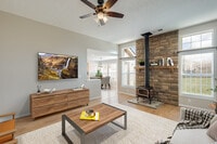 Building Photo - 2481 Crescenzio Way