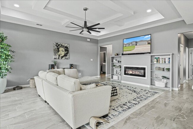 Building Photo - 7958 Snake River Dr