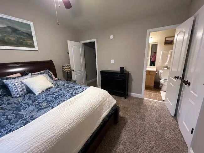 Building Photo - 1191 Binghampton Cir