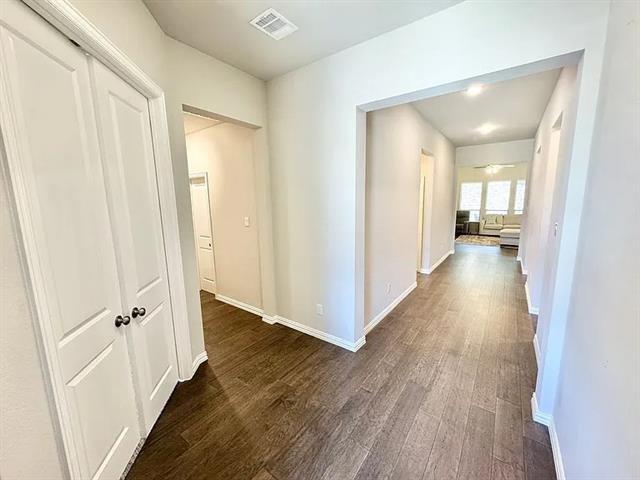 Building Photo - 809 Uplands Dr