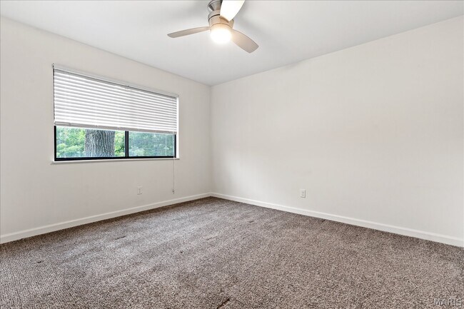 Building Photo - 1722 Gascony Parc Dr