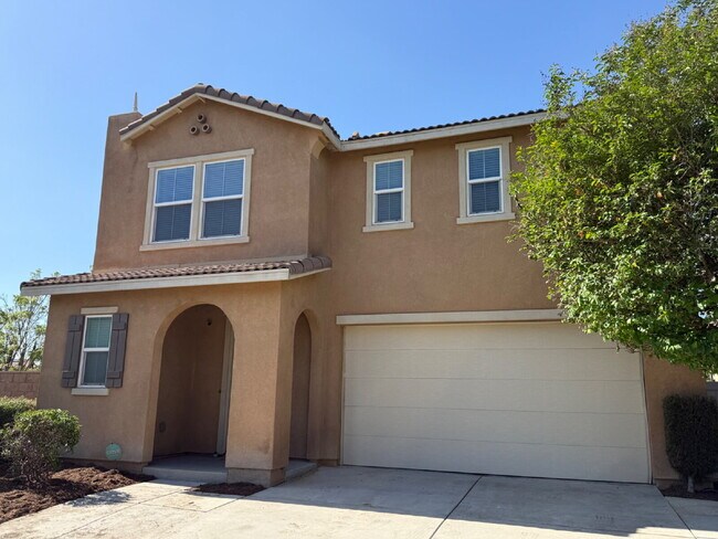 Building Photo - This beautiful home is on corner lot and with energy efficient features including solar.  New flo...