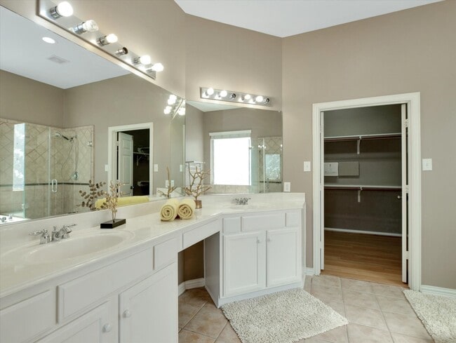 Building Photo - 18011 Darling Point Ct
