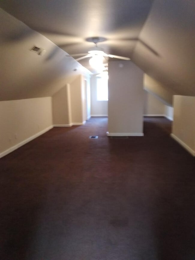 Building Photo - 701 S James St