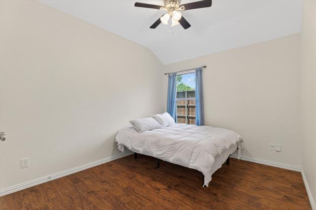 Building Photo - 3705 Redwood Cir