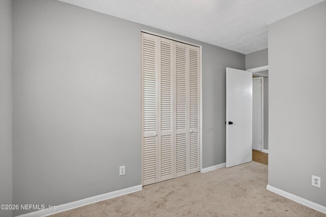 Building Photo - 7815 Jaguar Dr