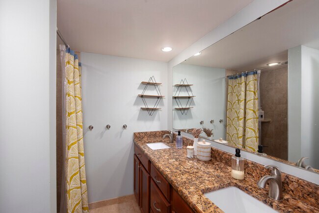 Building Photo - 2980 SW Sunset Trace Cir