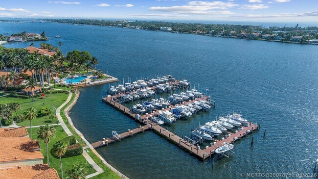 Building Photo - 103 Yacht Club Way
