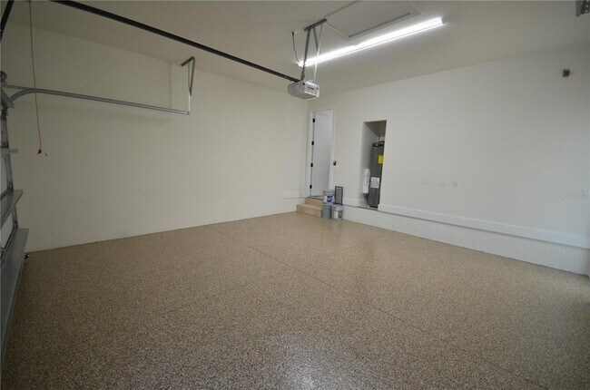 Building Photo - 2416 Diplomat Pkwy W