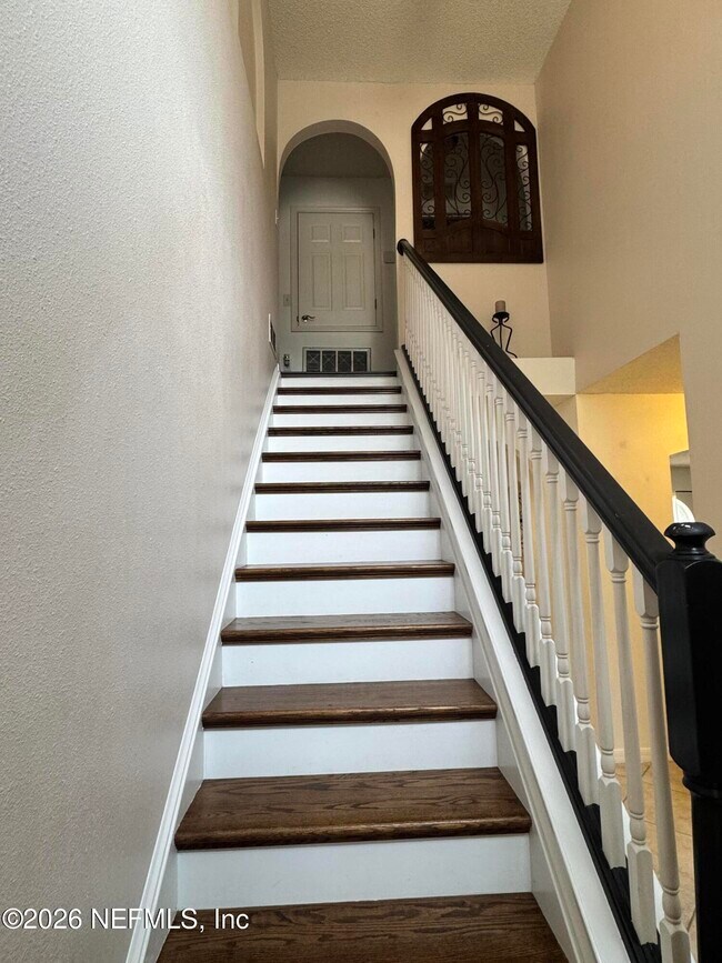 Building Photo - 12341 Glenn Hollow Dr