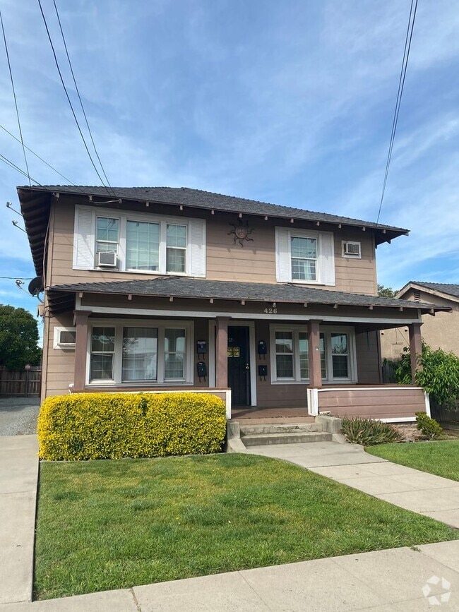 Building Photo - 1 bedroom in Oakdale