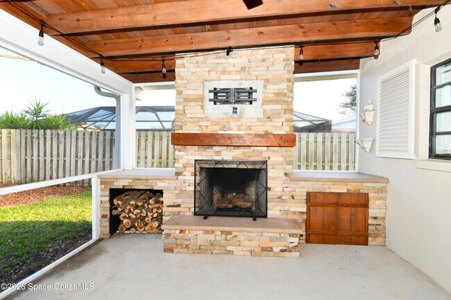 Building Photo - 405 Sparrow Dr