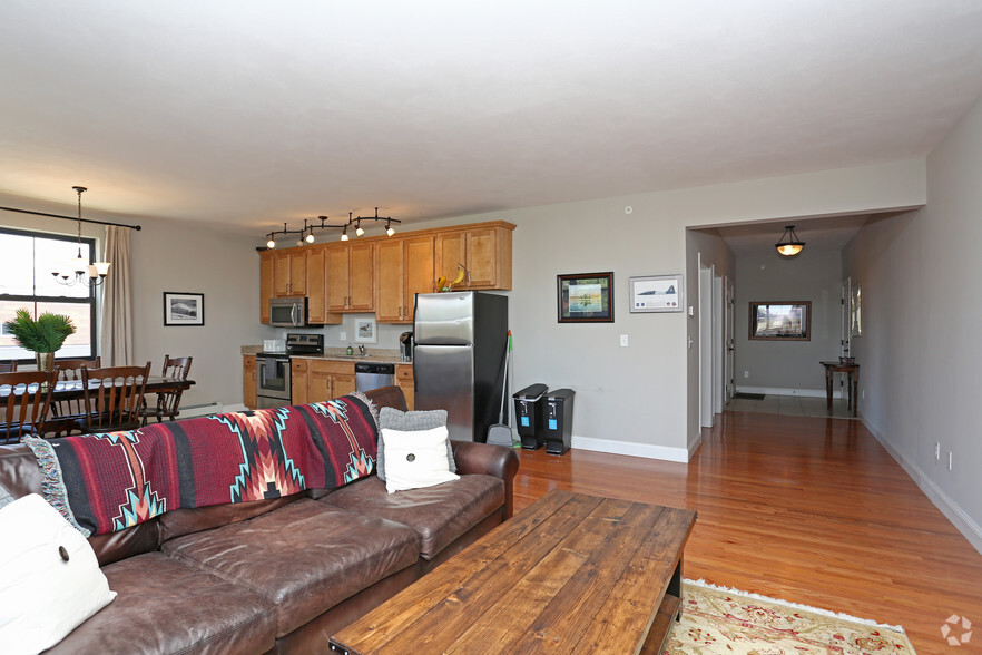 Interior Photo - Clinton Street Commons Apartments