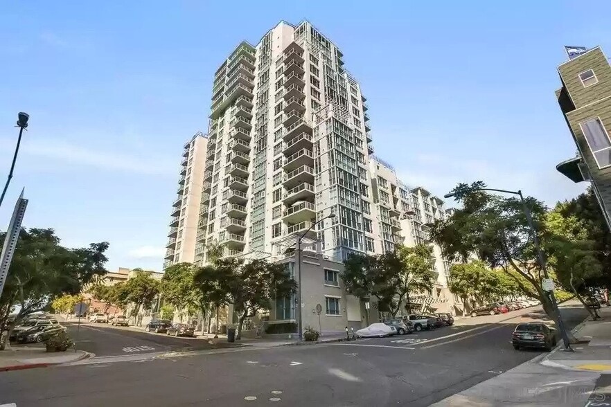 Building Photo - 850 Beech St