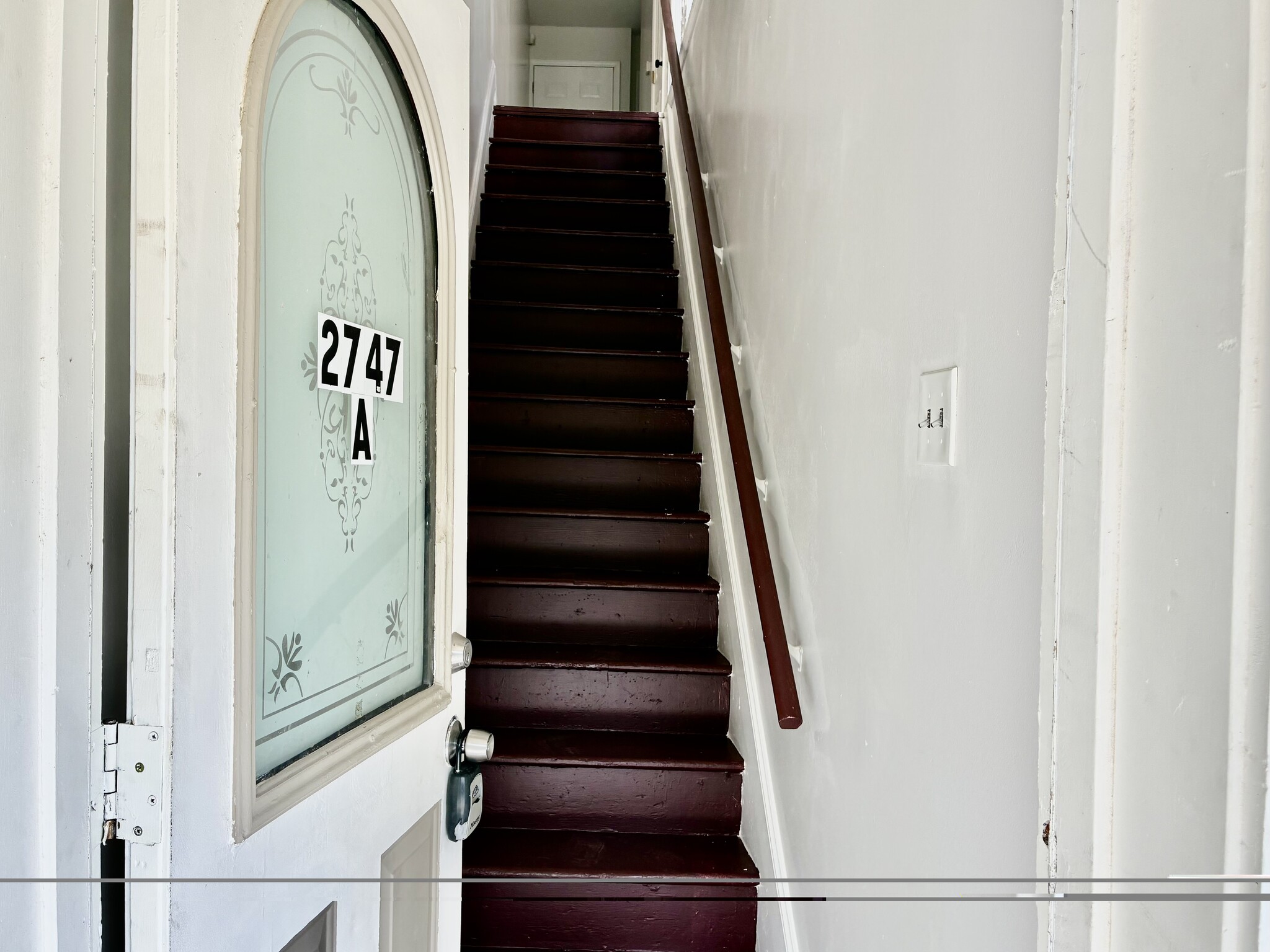 Building Photo - 2747 Armand Pl