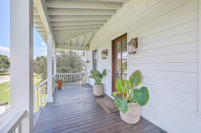 Building Photo - 1624 Diddy Dr