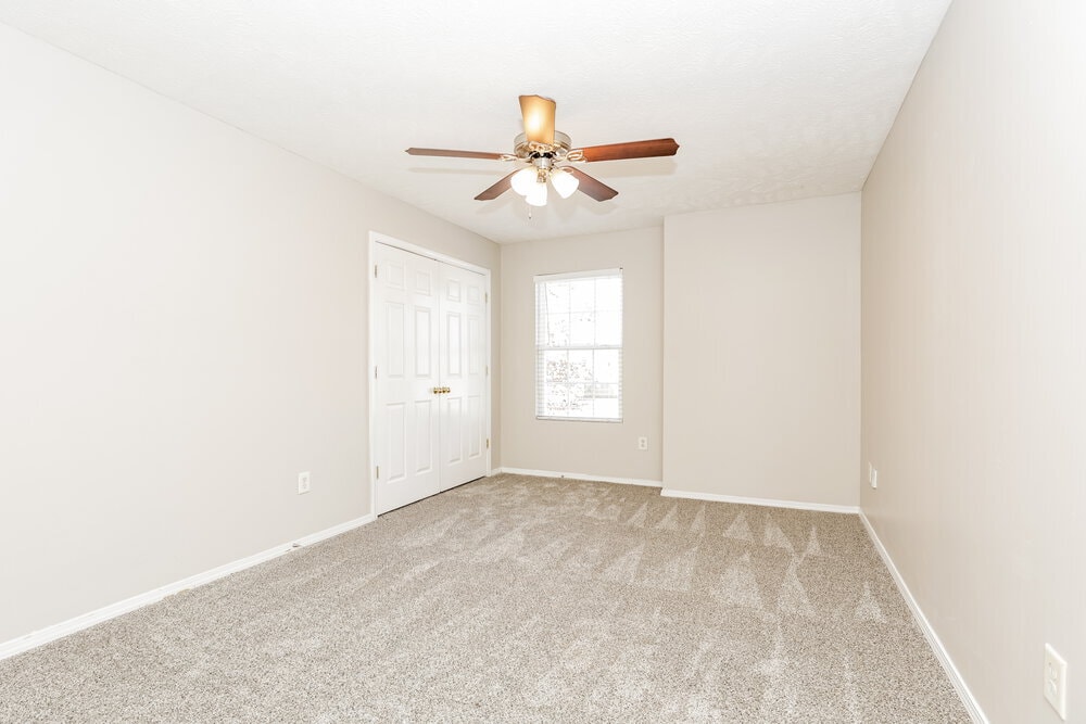 Building Photo - 102 Goodrich Ct