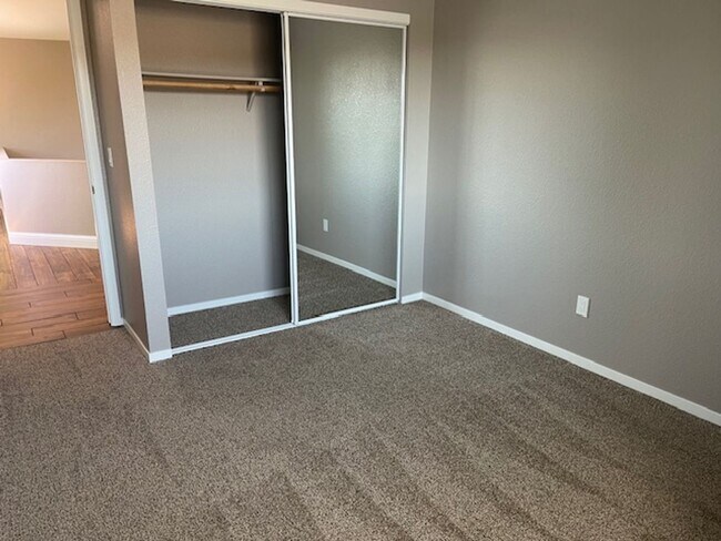 Building Photo - COMING SOON! Beautiful Home with Stunning ...