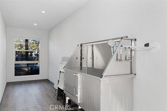 Building Photo - 6679 Linda Vista Rd