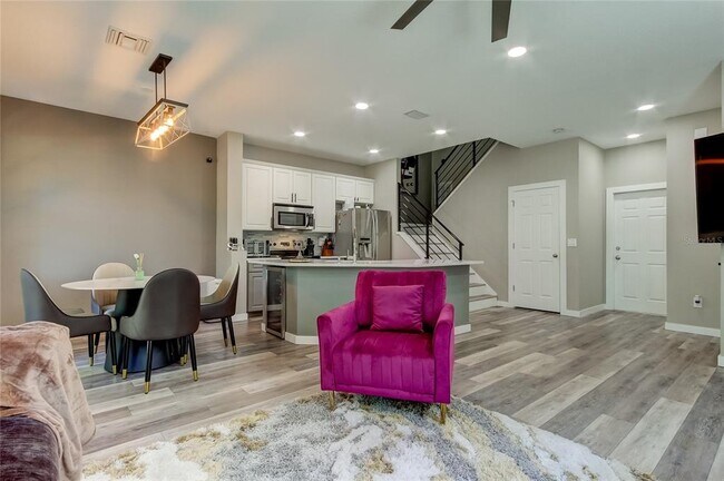 Building Photo - 14141 Citrus Crest Cir