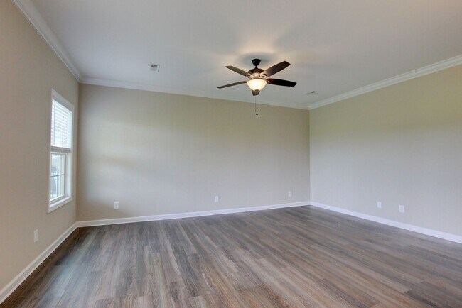 Building Photo - 2547 Rafiki Dr