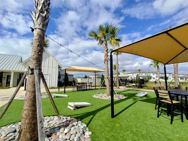 Building Photo - 33325 Binding Ties Ln