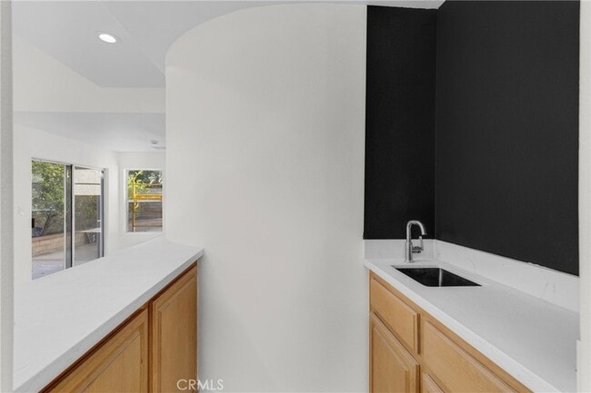 Building Photo - 23234 Valerio St
