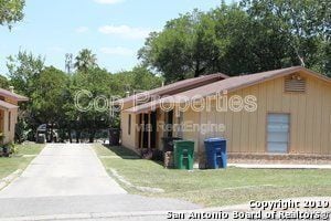 Building Photo - 144 Cloudhaven Dr