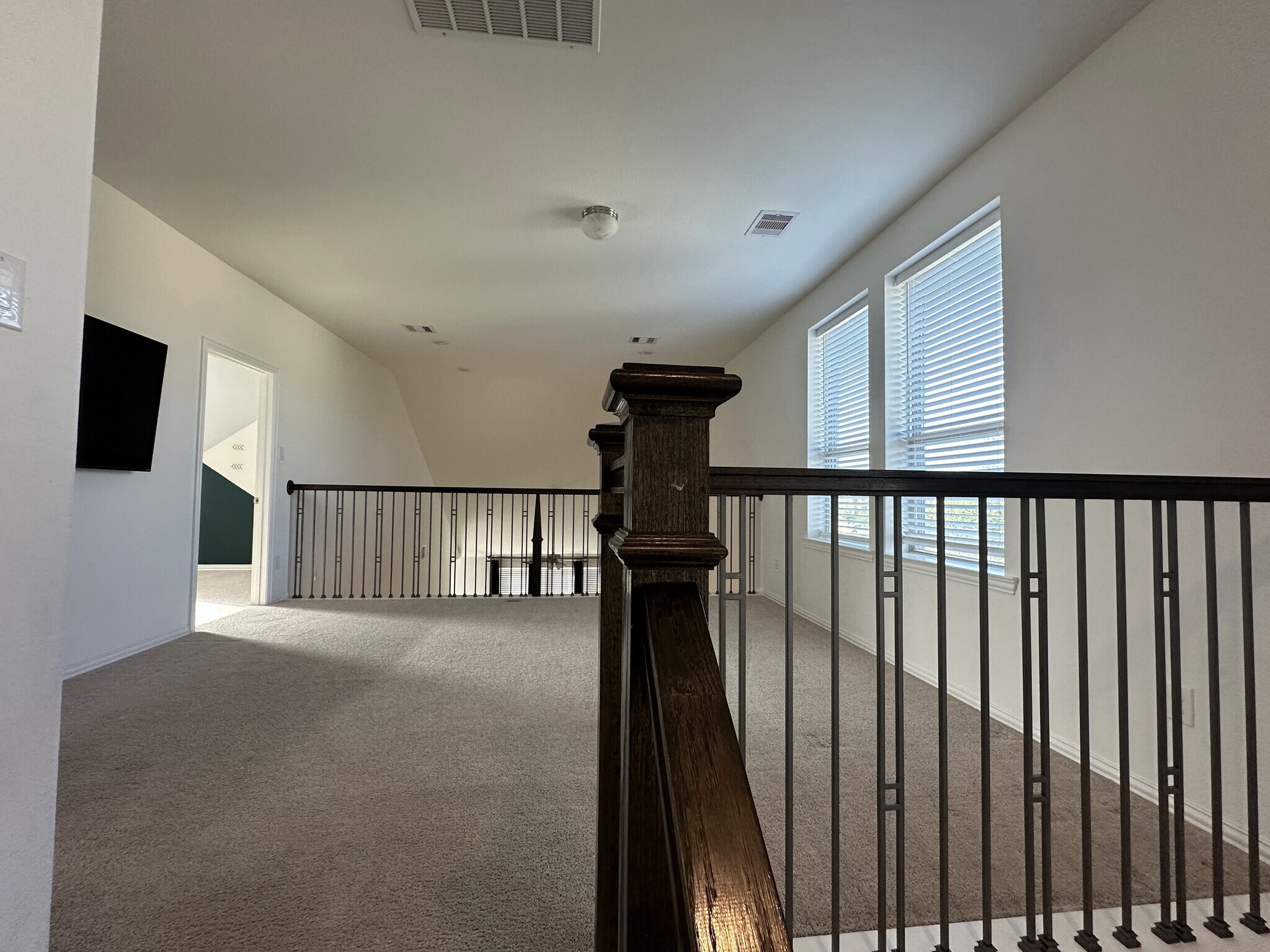 Building Photo - 3702 Allegro Dr