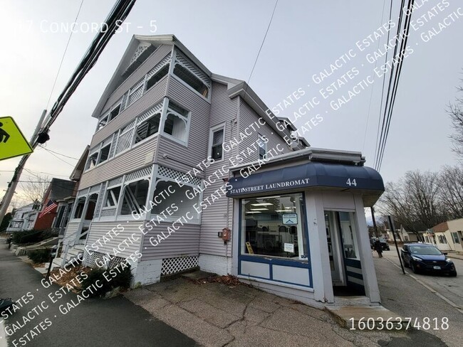 Building Photo - 3 Bedroom 1 Bath Concord NH 2nd floor apar...