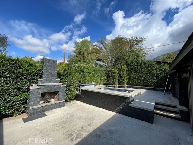 Building Photo - 515 E Sierra Madre Blvd