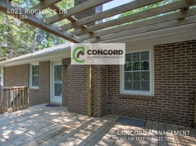 Building Photo - 4021 Ridgedale Dr