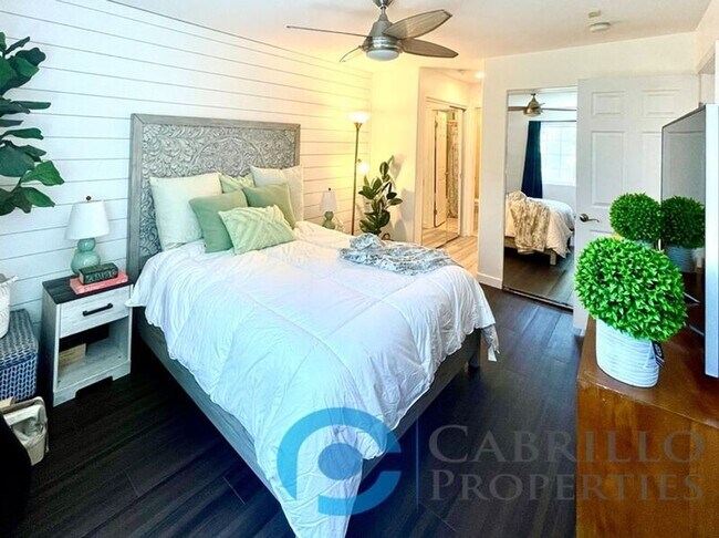 Building Photo - 5055 Collwood Blvd