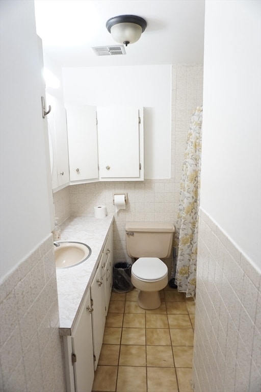 Building Photo - 76 4th Ave