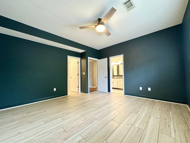 Building Photo - Welcome to Somerset Farms!