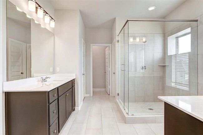 Building Photo - 2604 San Bautista Wy