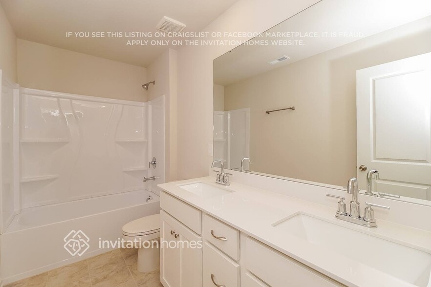 Building Photo - 5974 Oak Br Cir