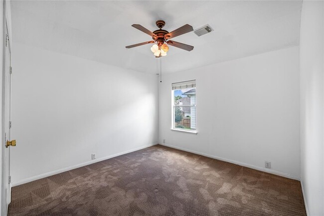Building Photo - 9801 Sunnycoast Ln