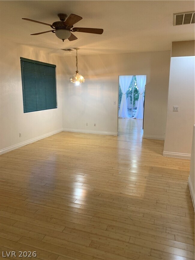 Building Photo - 306 Winery Ridge St