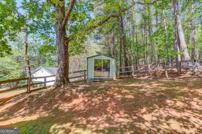 Building Photo - 3314 Banks Mountain Dr