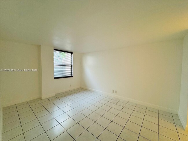 Building Photo - 2935 NE 163rd St