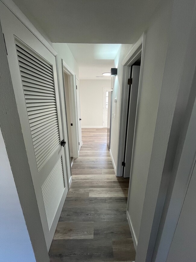 Building Photo - 2714 Center St