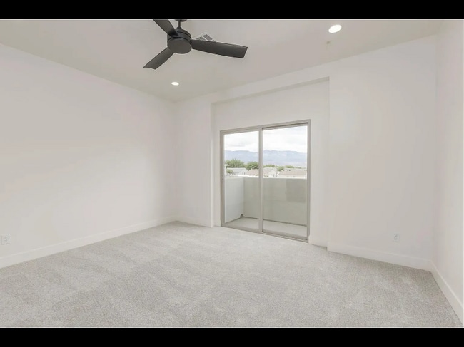 Building Photo - 297 S 1930 W