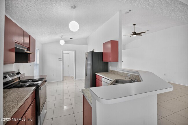 Building Photo - 11130 Bugatti Ct