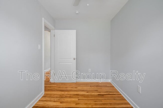 Building Photo - 1023 Fourqurean Ln